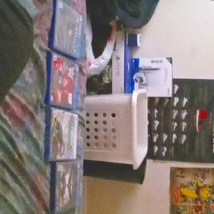 Video Games 1 for Playstation 5 3 for Playstation 4 in great condition
